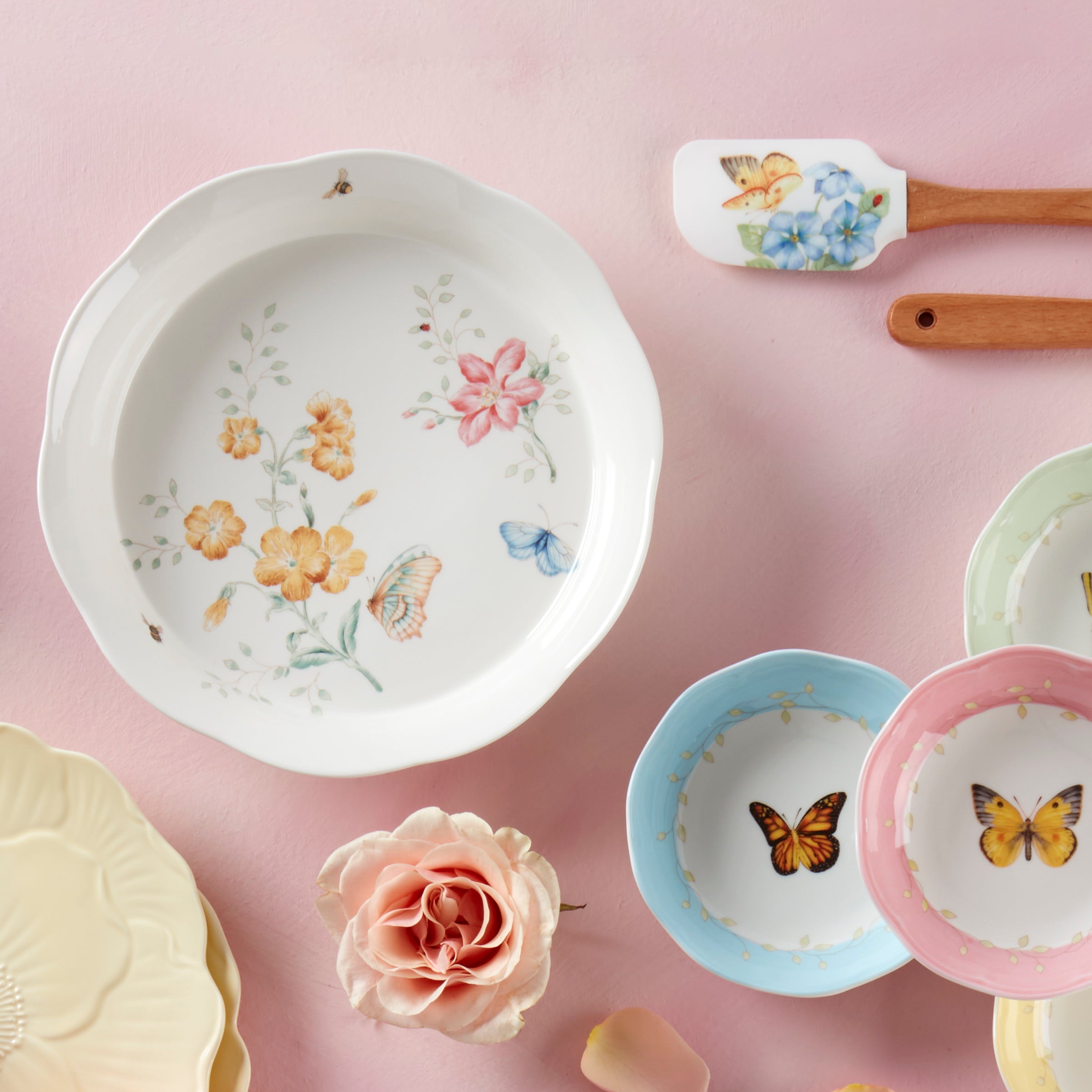 Butterfly Meadow Pie Dish - Image 2