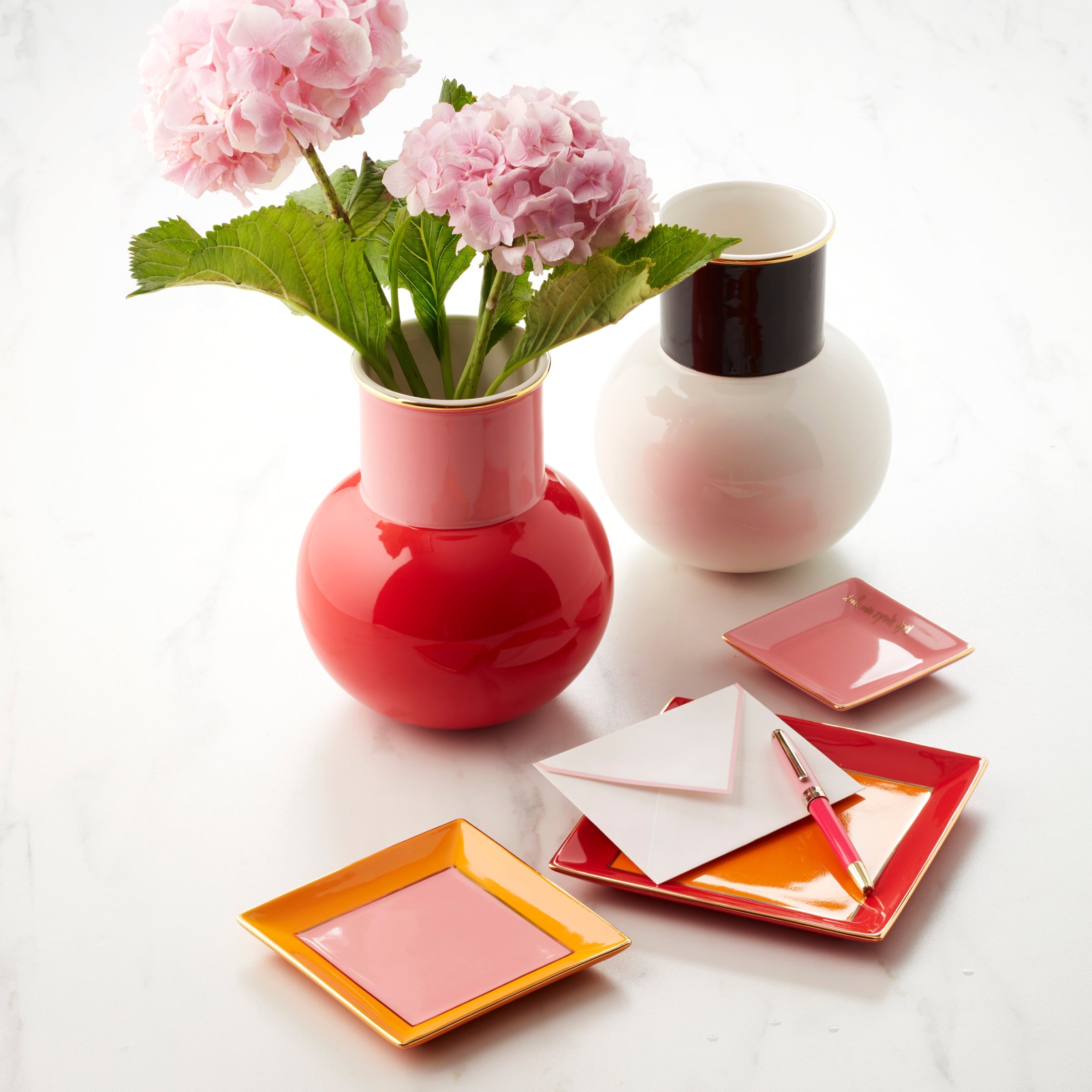 Make It Pop Warm Red 3-Piece Tray Set - Image 4