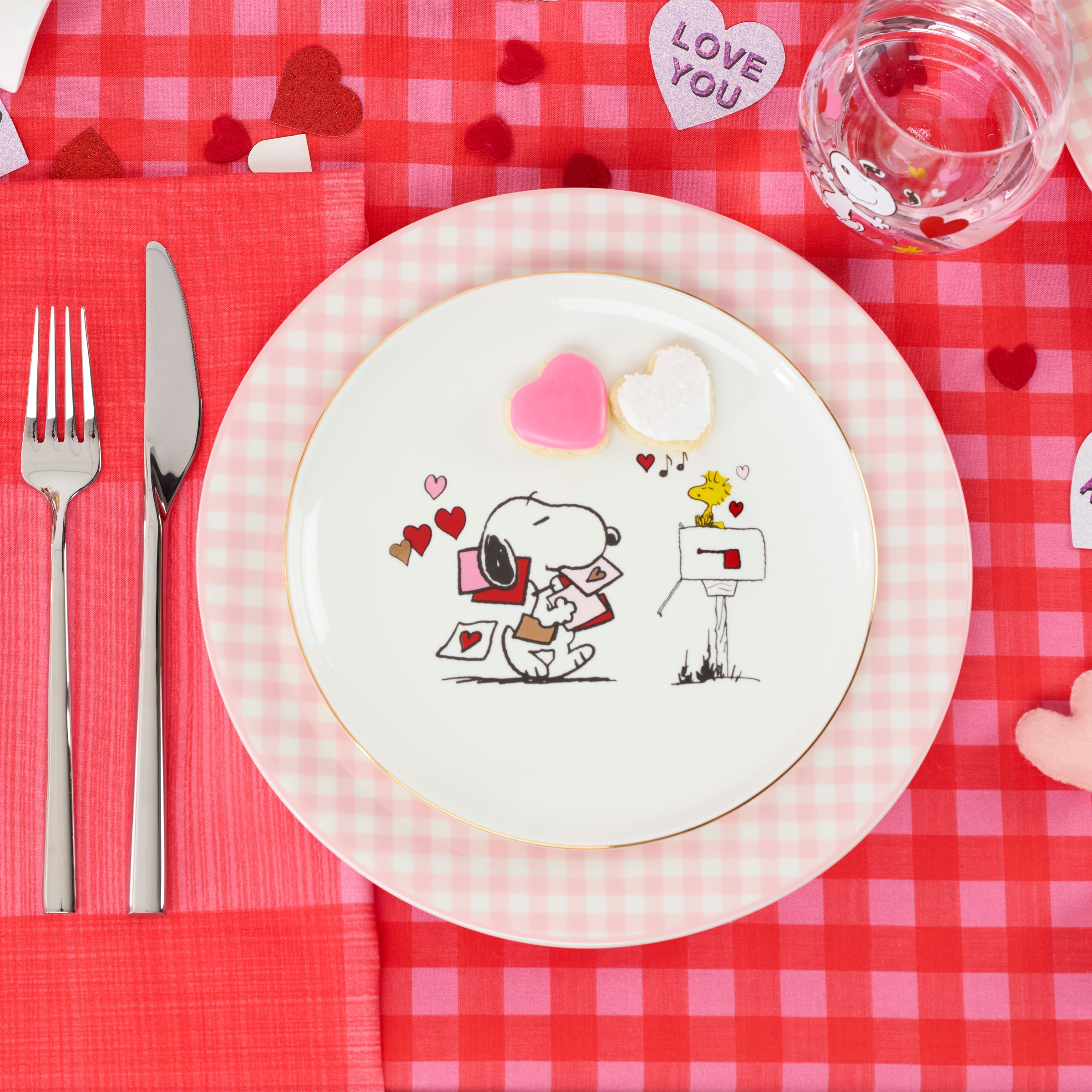 Gingham Pink Dinner Plates, Set of 4 - Image 5