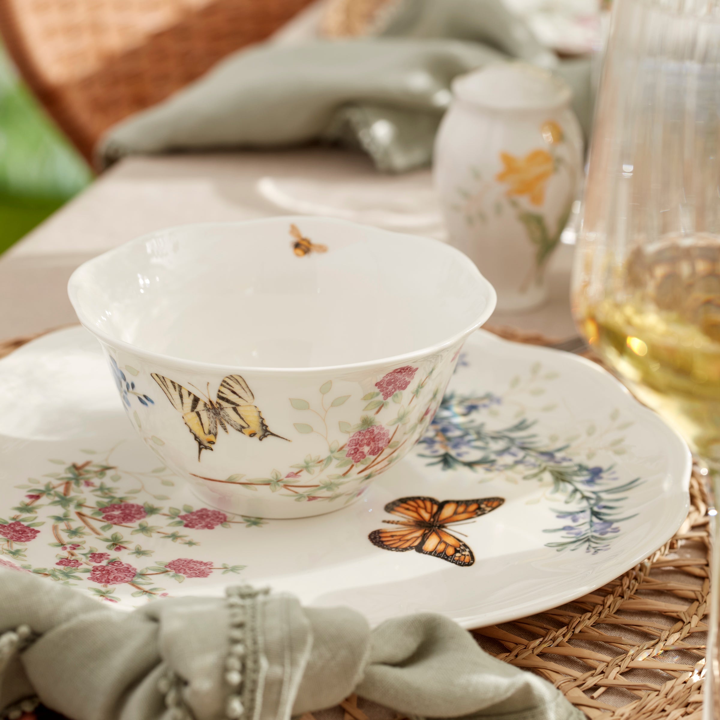Butterfly Meadow Herbs Rice Bowls, Set of 4 - Image 3