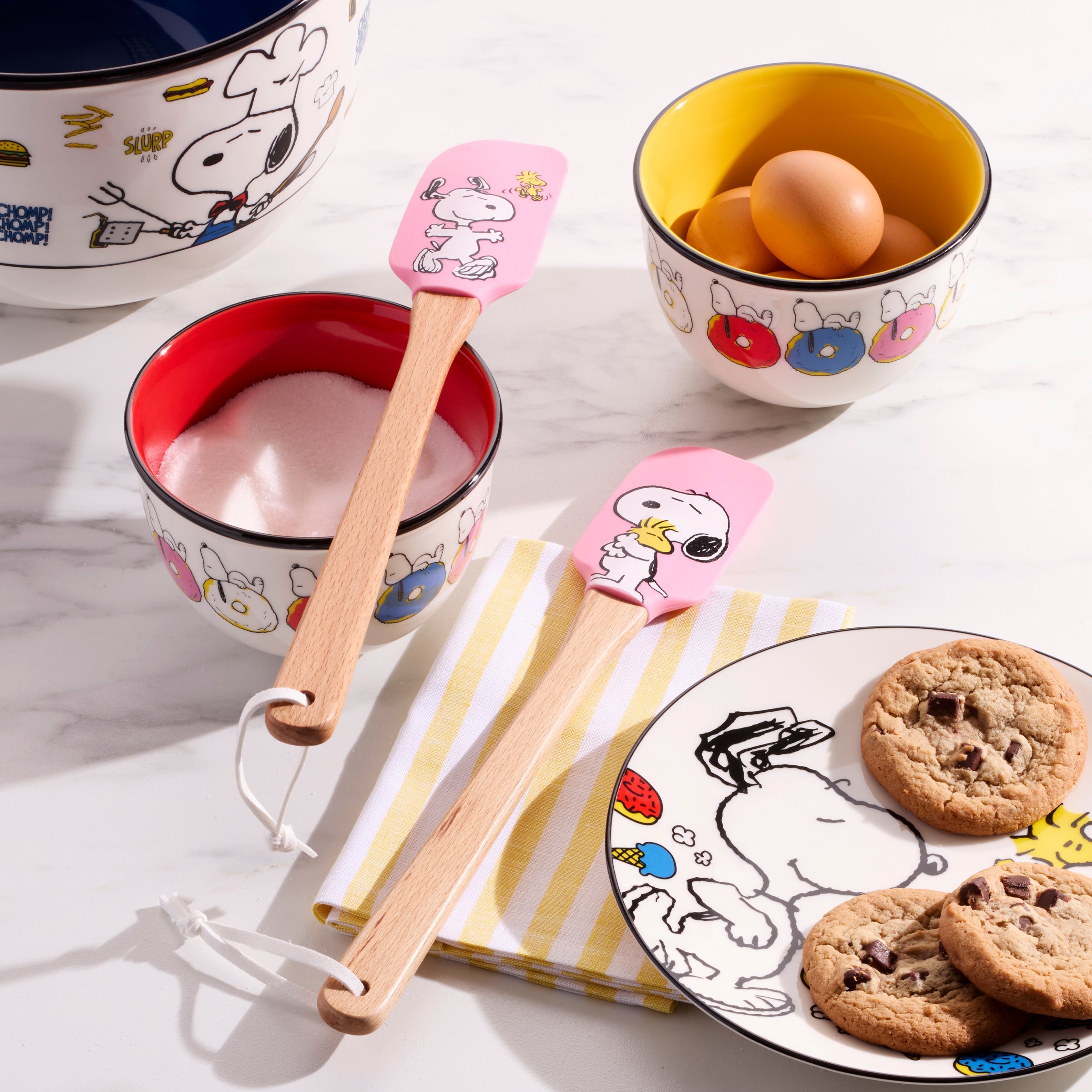 Chef Snoopy Pink Spatulas, Set of 2 - Image 2