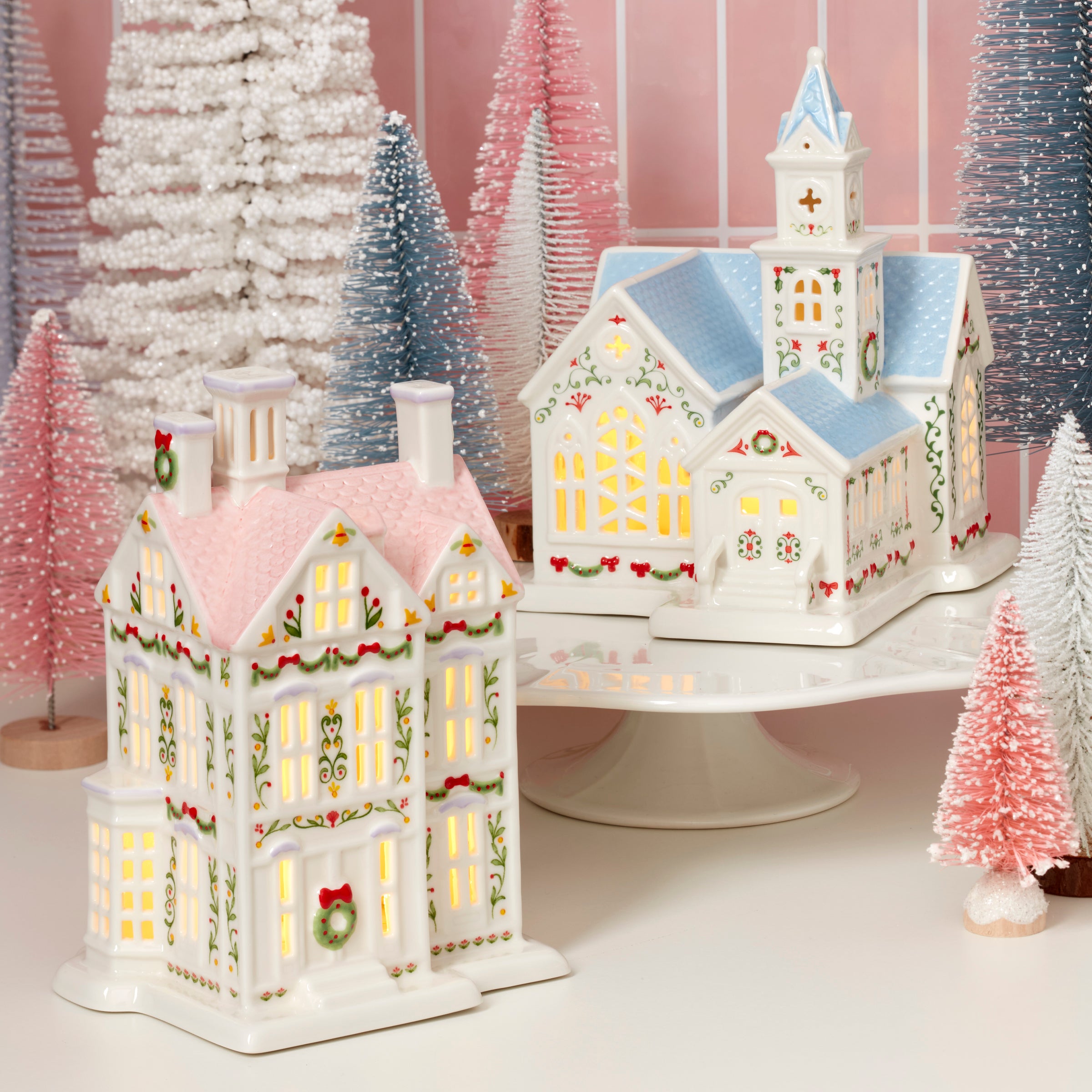 Lenox Holiday Village Lit Christmas House Figurine - Image 6