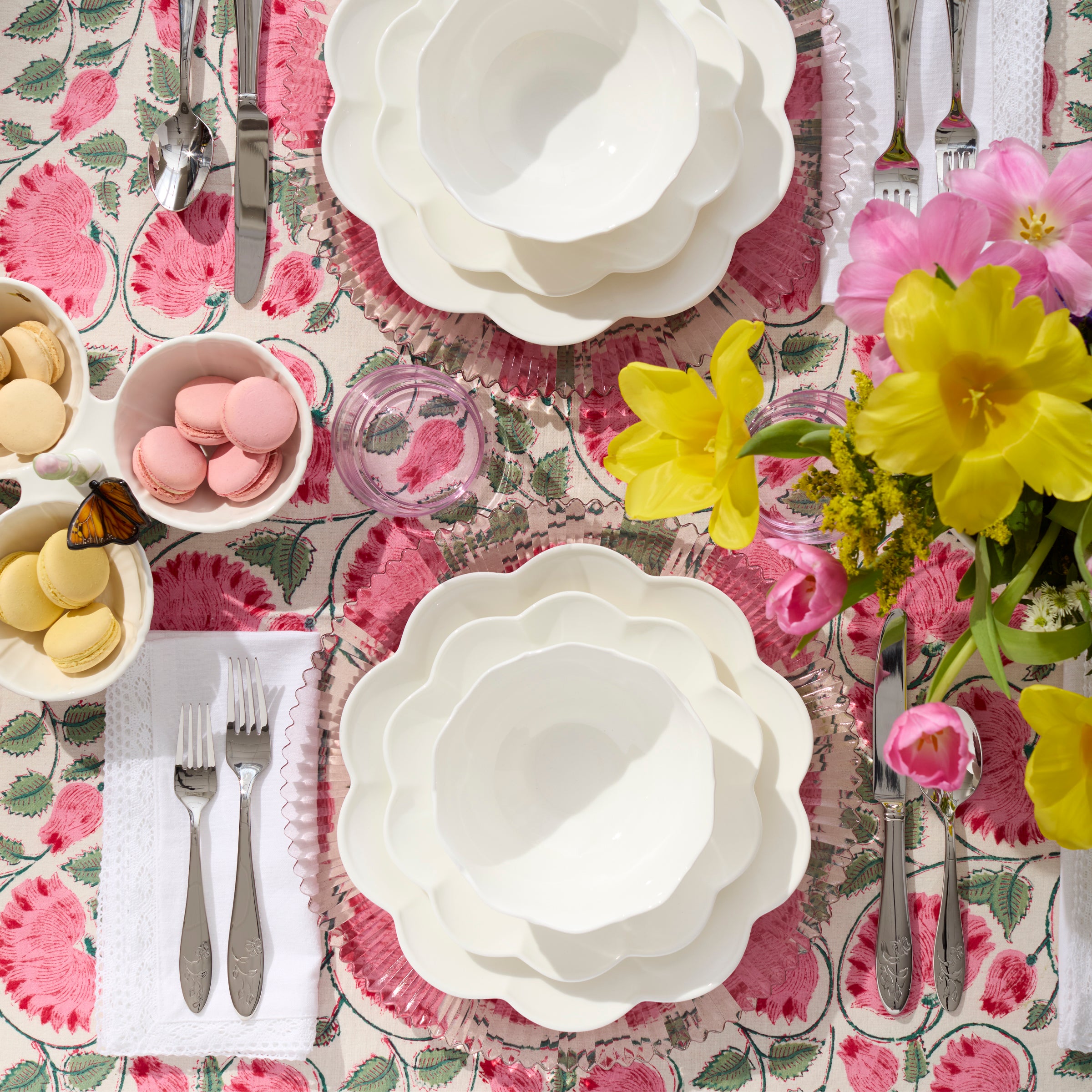 Studio 1414 Scallop Accent Plates, Set of 6 - Image 2