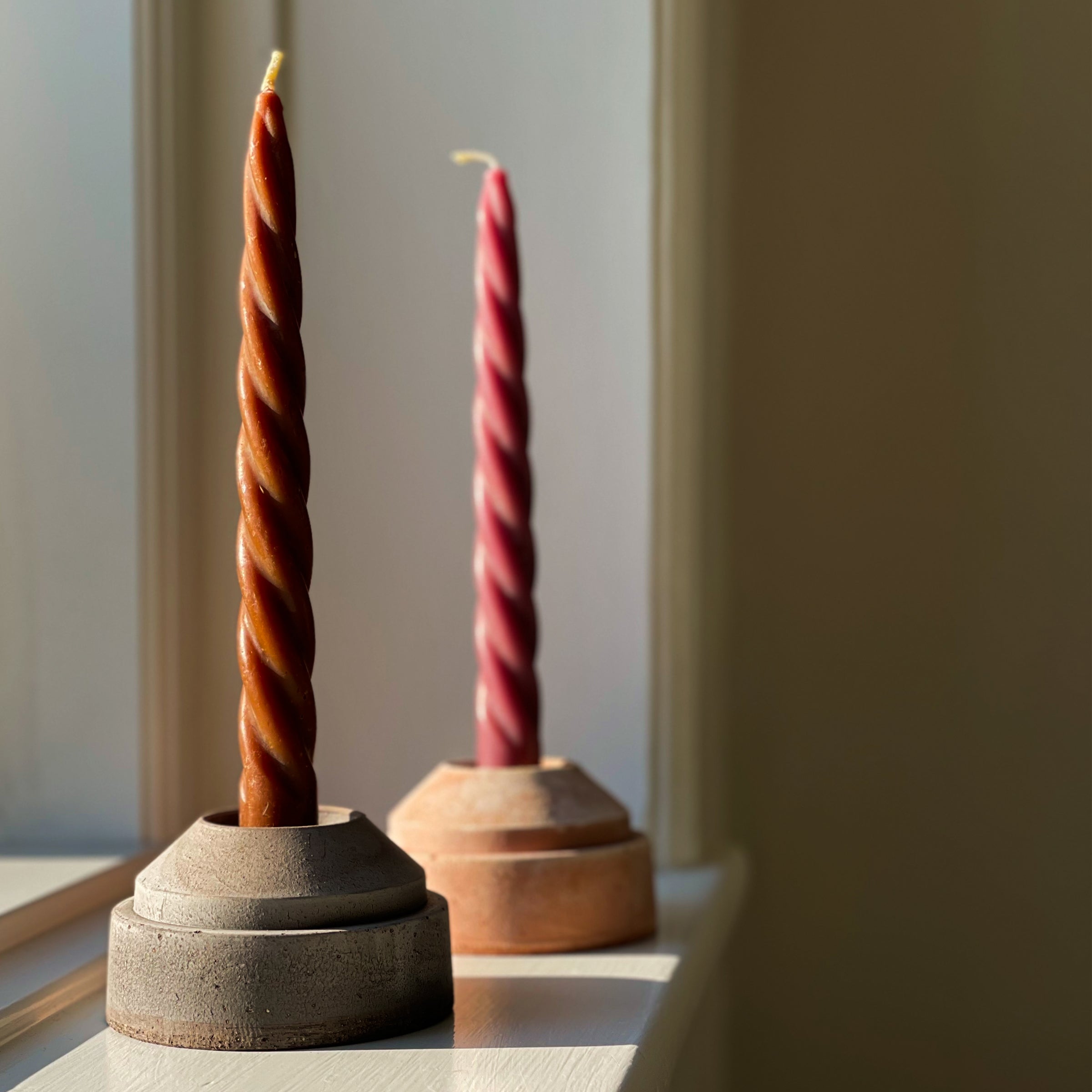 Hoff Raw Grey Candleholder - Image 3