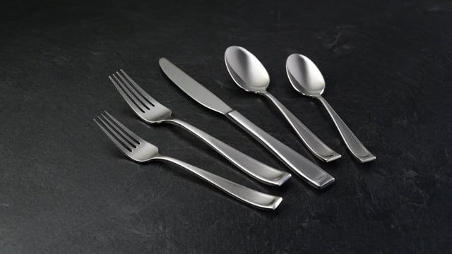 Moda Dinner Knives, Set of 4 - Image 2
