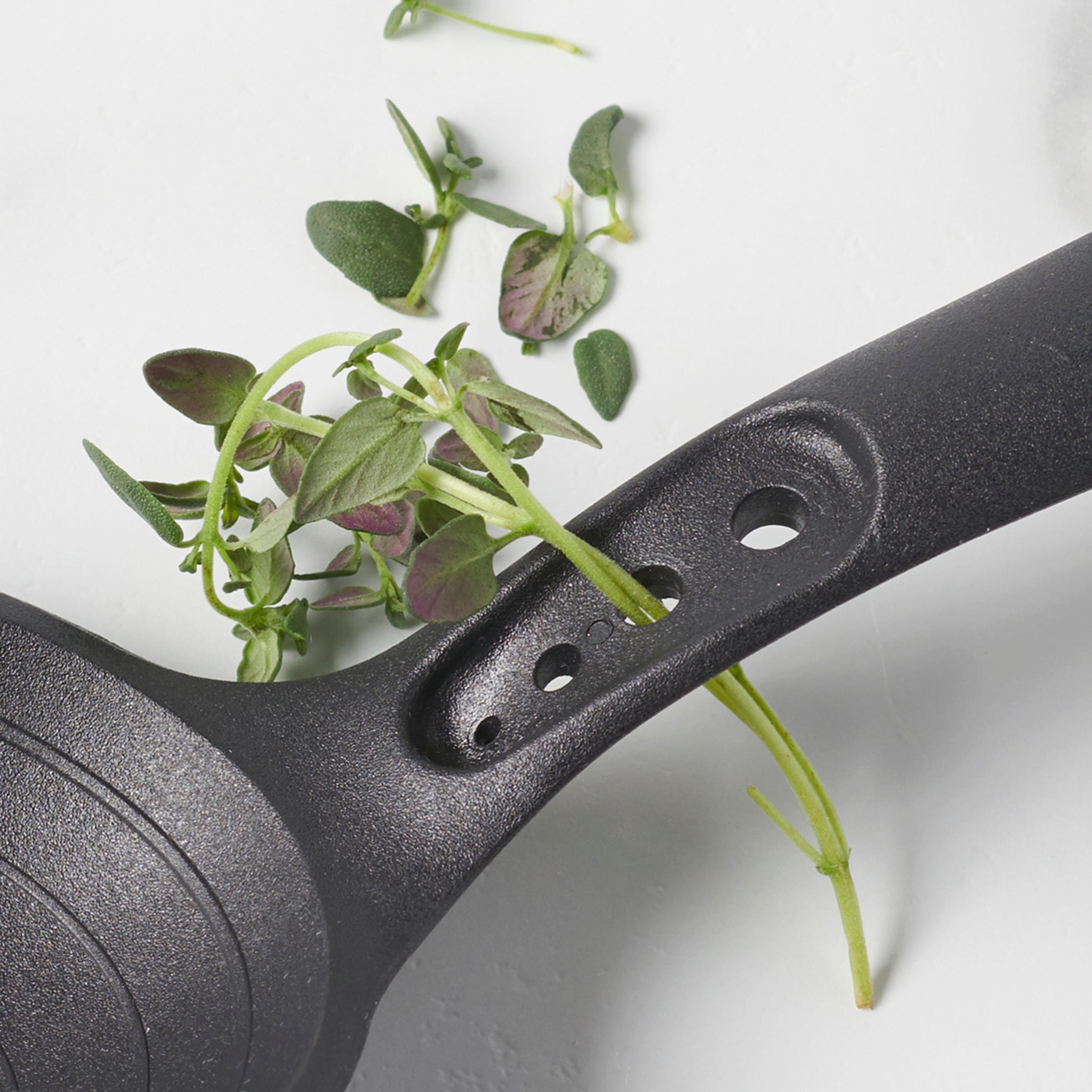 Elite Gadgets Silicone Solid Serving Spoon - Image 3